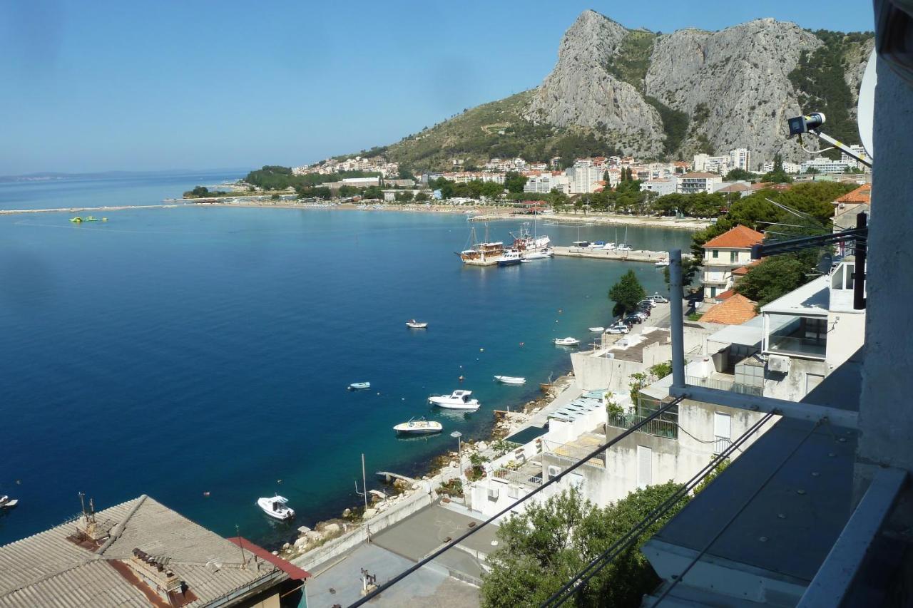 Apartments By The Sea Omis - 15485 Exterior photo